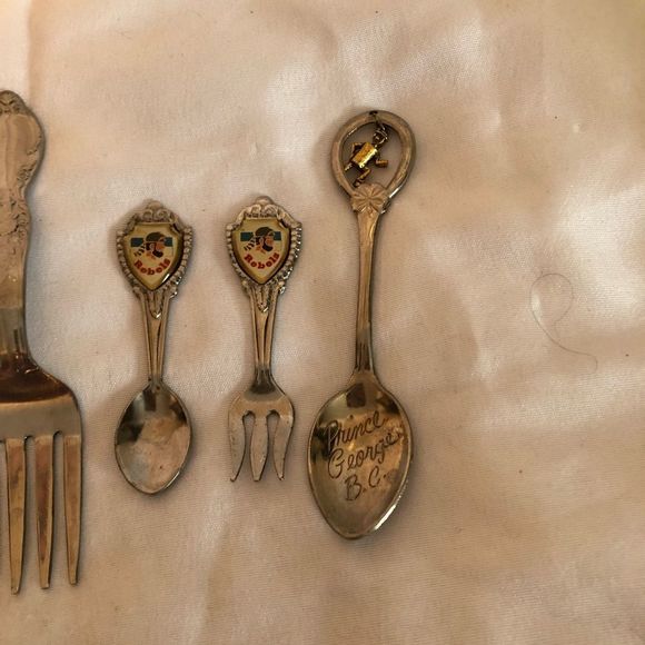 Vintage collectable mini spoons - Picture 5 of 12